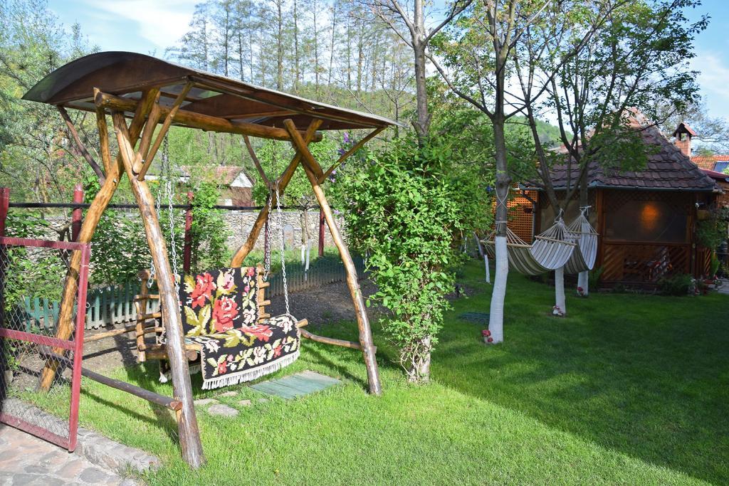 فندق Casa Bunicii Costeşti المظهر الخارجي الصورة