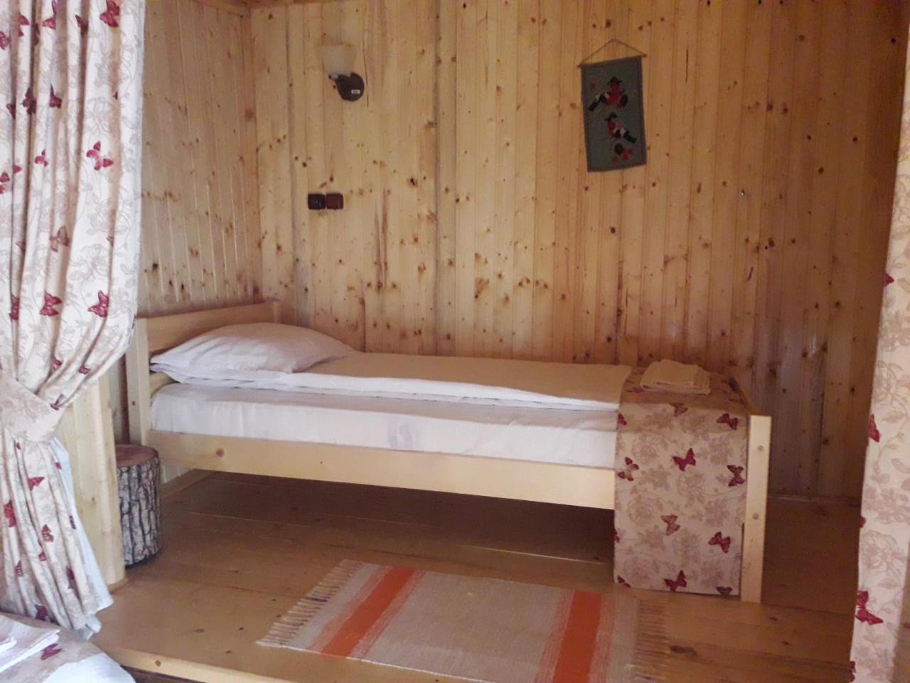 فندق Casa Bunicii Costeşti المظهر الخارجي الصورة